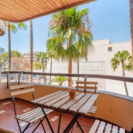 In With Terrace Apartment